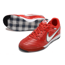 Chuteira Futsal Nike SB Gato X Supreme IC Vermelha, Branca e Preta