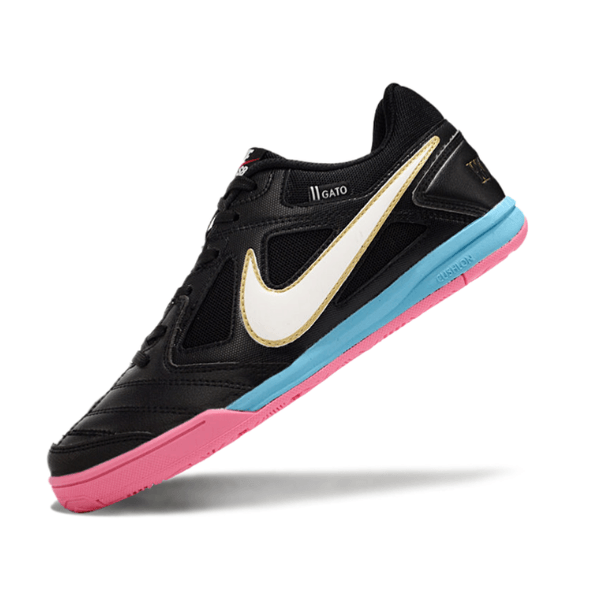 Chuteira Futsal Nike SB Gato X Supreme IC Preta, Rosa e Azul