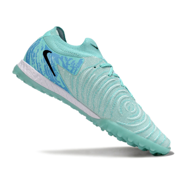Chuteira Society Nike Phantom GX2 Elite TF Azul Claro e Preta