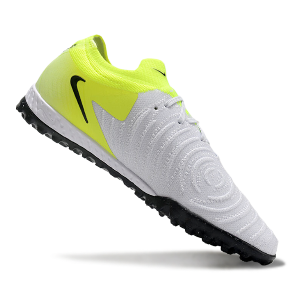 Chuteira Society Nike Phantom GX2 Elite TF Mad Voltage Pack