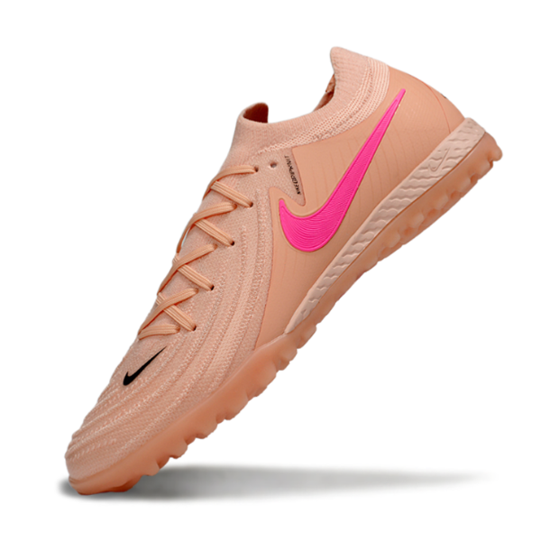 Chuteira Society Nike Phantom GX2 Elite TF Rosa Claro