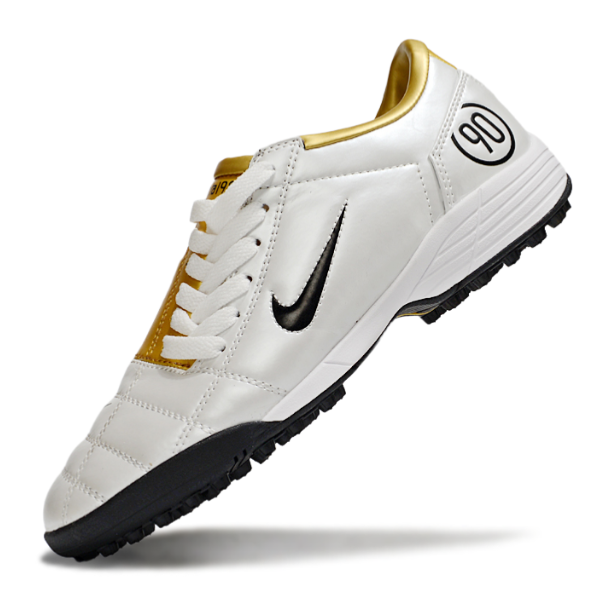 Chuteira Society Nike Total 90 III TF Branca e Dourada