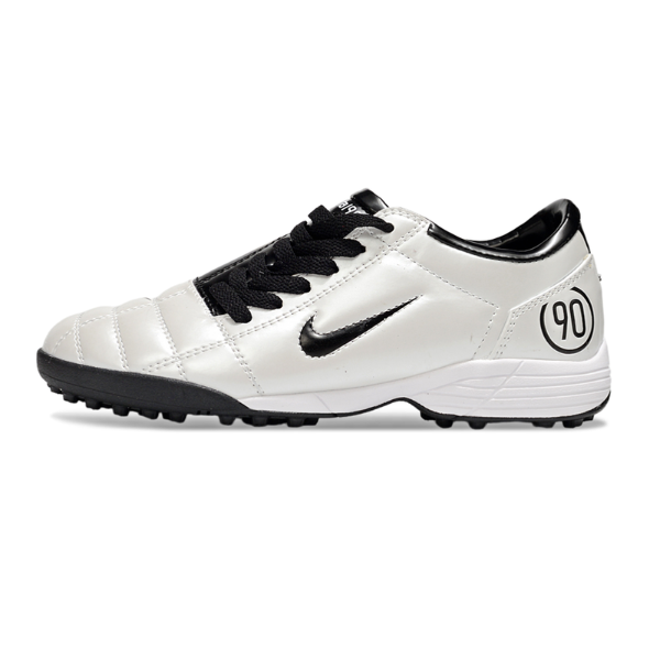 Chuteira Society Nike Total 90 III TF Branca e Preta
