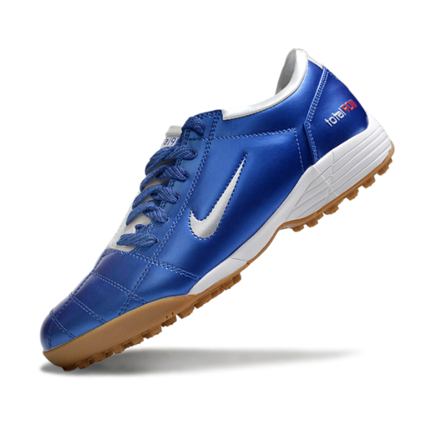 Chuteira Society Nike Total 90 III TF Azul e Branco