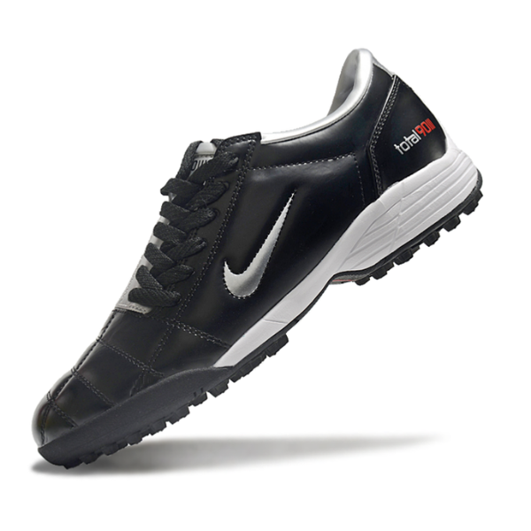 Chuteira Society Nike Total 90 III TF Preta e Prata